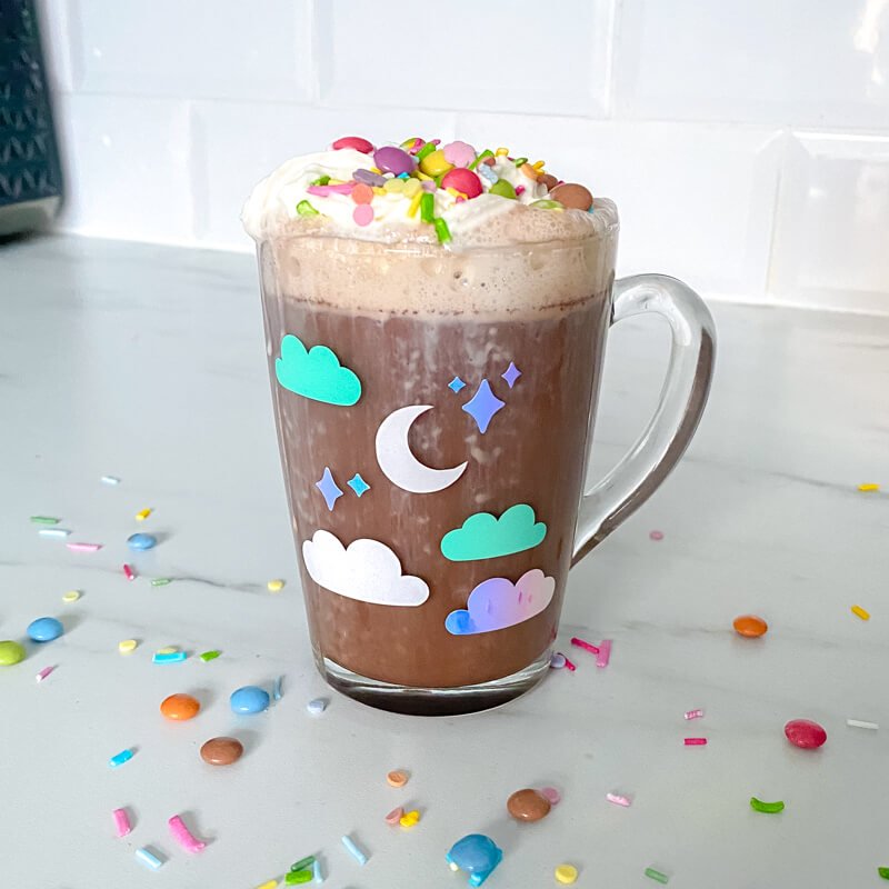 Sprinkle Club - Cute kawaii style glass mug perfect for hot chocolates in autumn